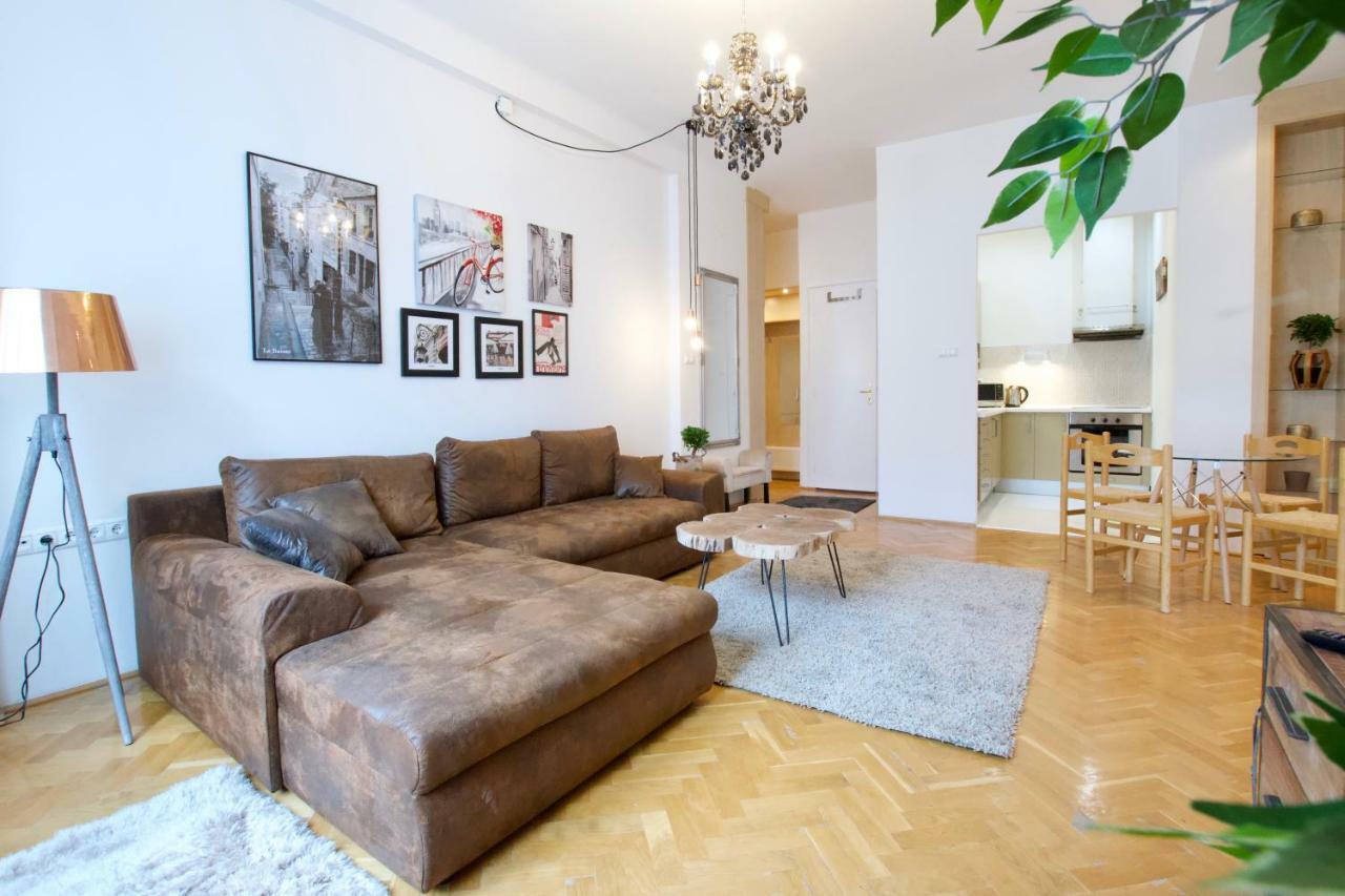 Standard Apartment By Hi5 - Madach Imre 1 Будапеща Екстериор снимка