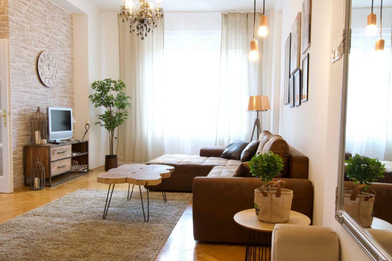 Standard Apartment By Hi5 - Madach Imre 1 Будапеща Екстериор снимка